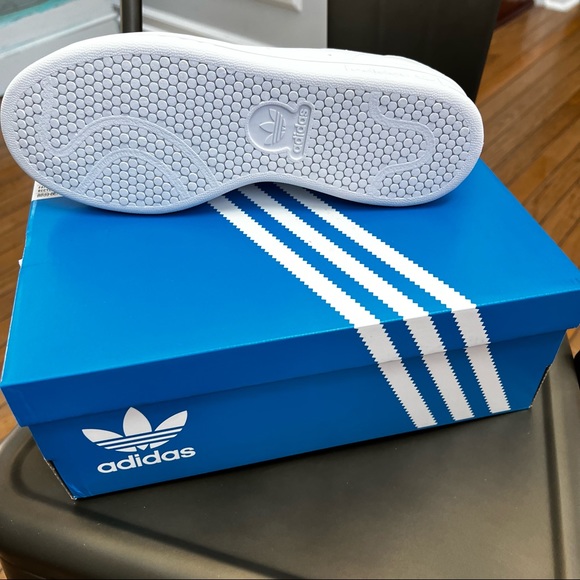 NIB adidas | Stan Smith shoes - Picture 3 of 6